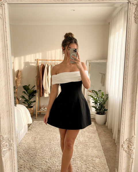 Get 50% Off On The Luvia Ribbon Mini 💞