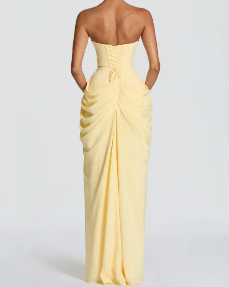 Luvia — Das Kaiserin-Kleid 🕊️
